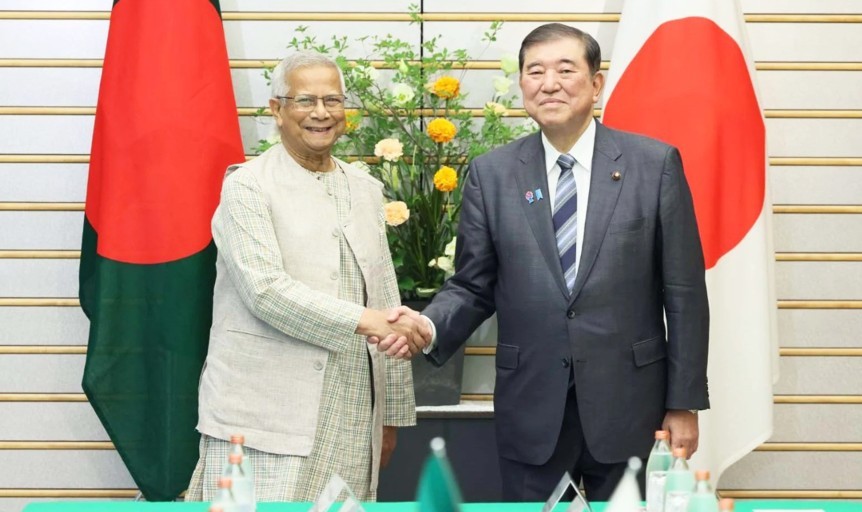 জাপান সফর শেষে দেশের পথে প্রধান উপদেষ্টা ড. ইউনূস